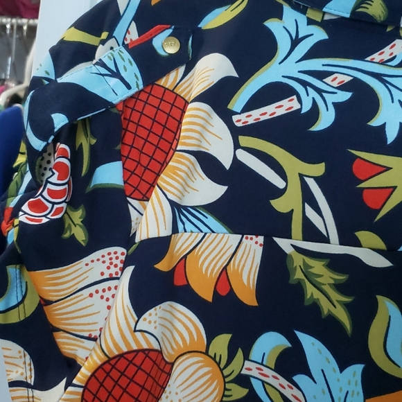 BCBG 🥰REDUCED PRICE 🥰 - Picture 5 of 7